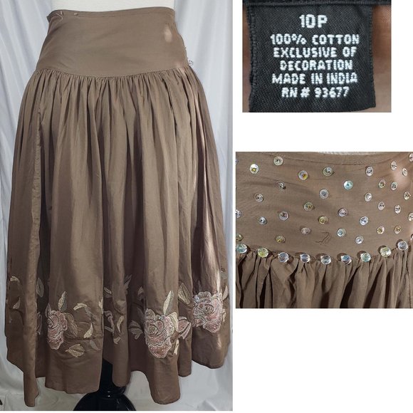 A.n.a taupe embroidered bohemian skirt - Picture 2 of 2